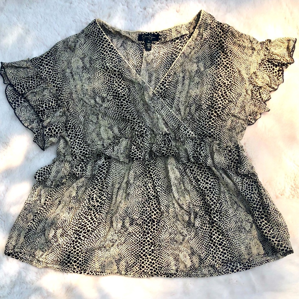 Jessica Simpson Women's Ashby Ruffled Short Sleeve Blouse